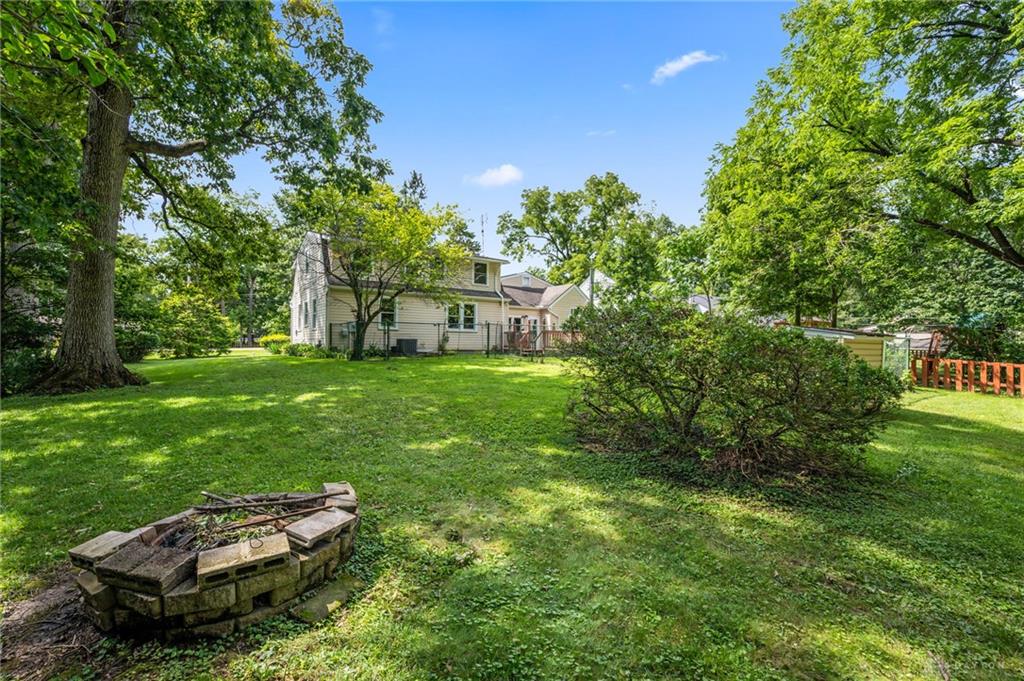 1376 Hanes Property Photo 48