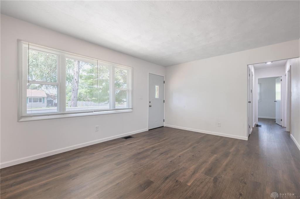 1800 Clarissa Property Photo 7