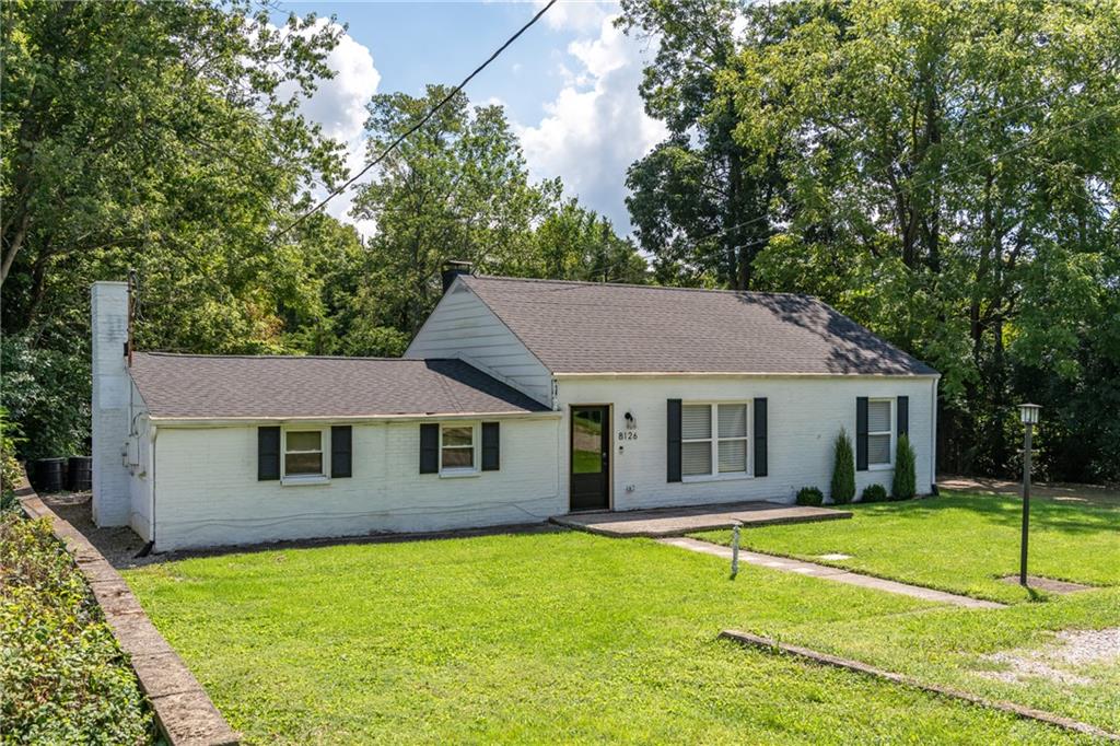8126 Jamaica Property Photo 1