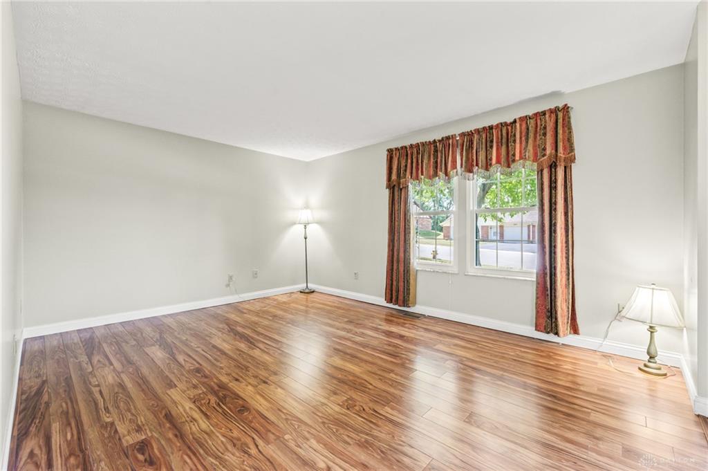 5670 Cobblegate Property Photo 2