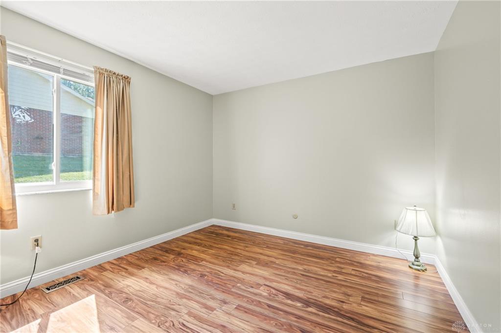 5670 Cobblegate Property Photo 7