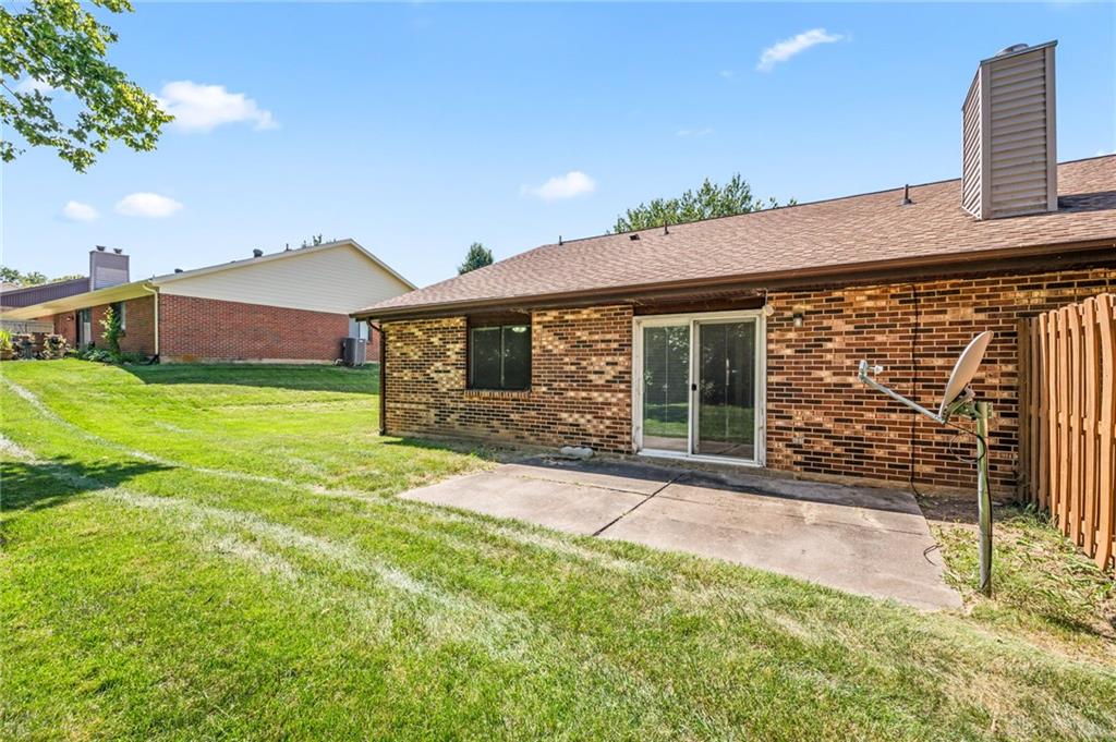 5670 Cobblegate Property Photo 9