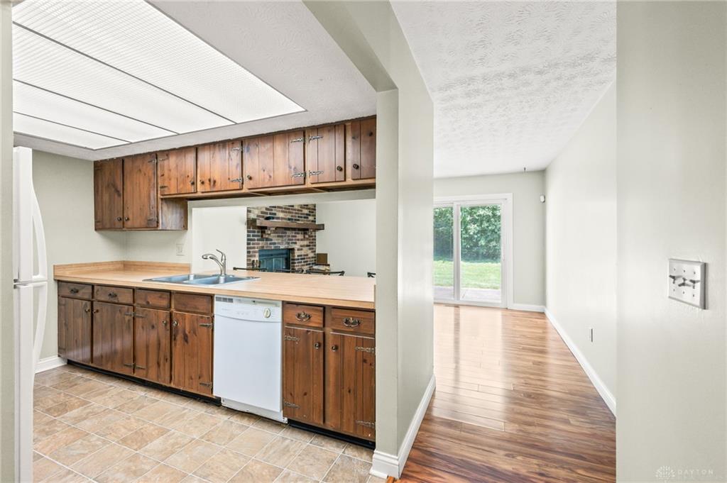 5670 Cobblegate Property Photo 17