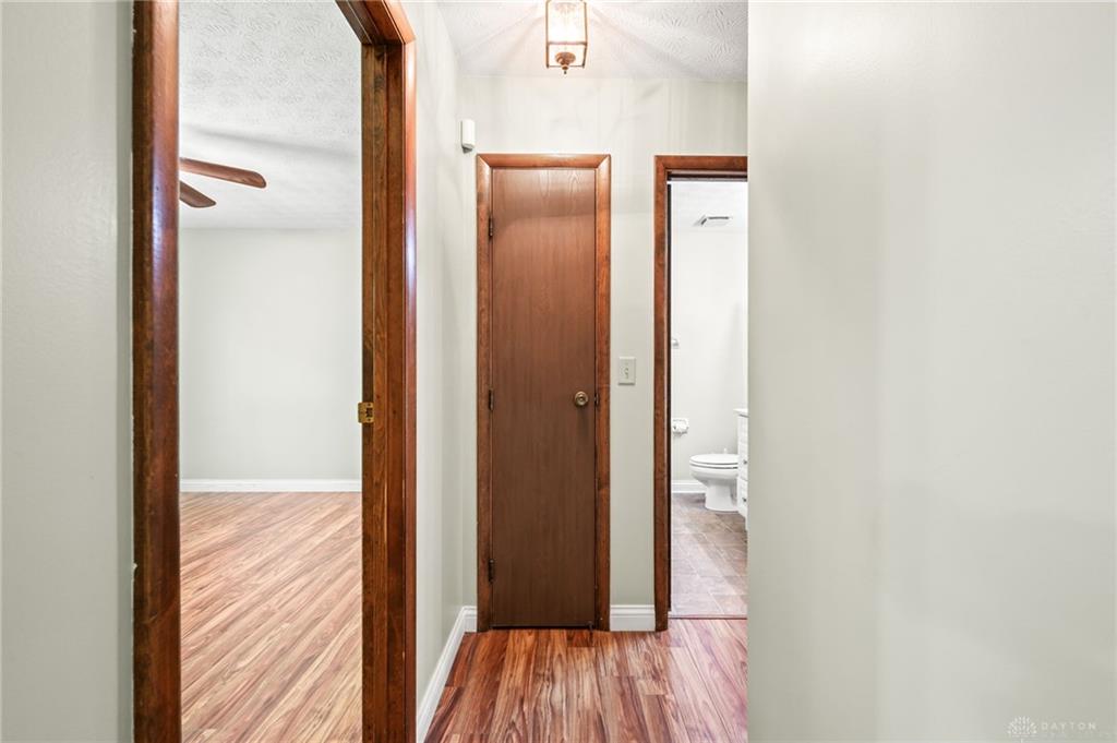 5670 Cobblegate Property Photo 24
