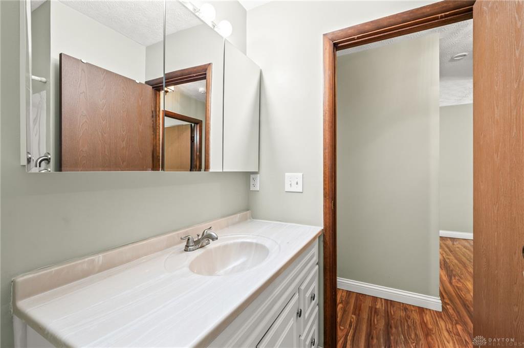 5670 Cobblegate Property Photo 28