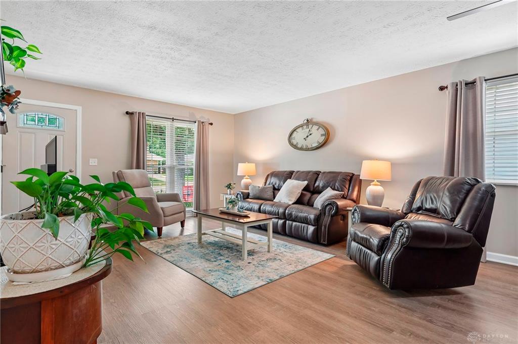 3724 Ellis Property Photo 6