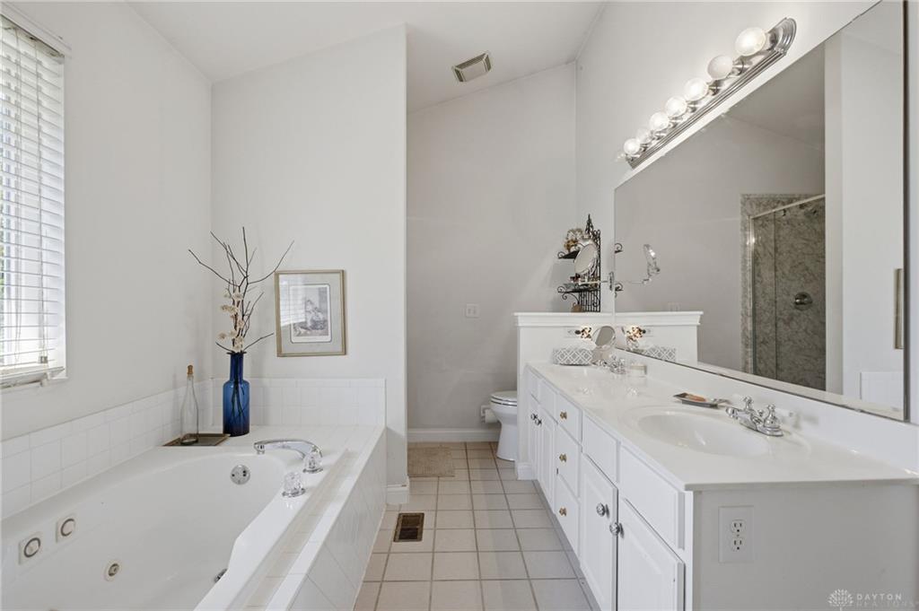 1255 Rosetree Property Photo 17