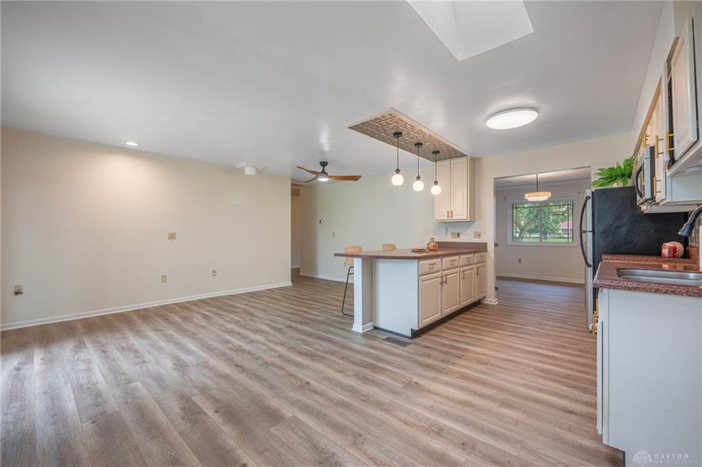 4845 Broadway Property Photo 9