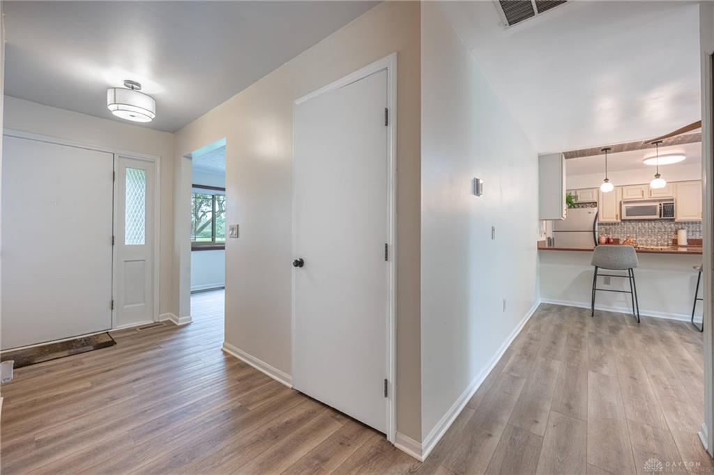 4845 Broadway Property Photo 16