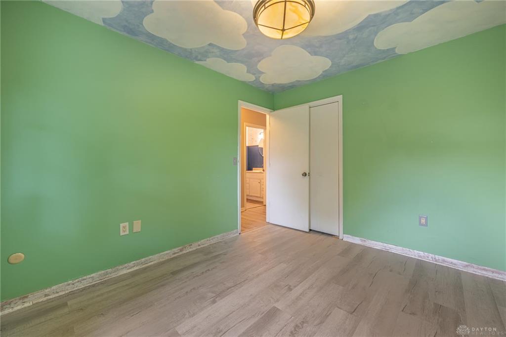 4845 Broadway Property Photo 24