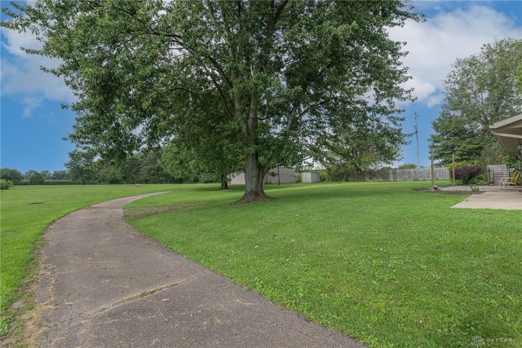 4845 Broadway Property Photo 33