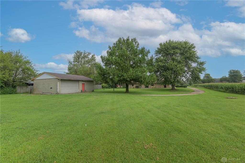 4845 Broadway Property Photo 34