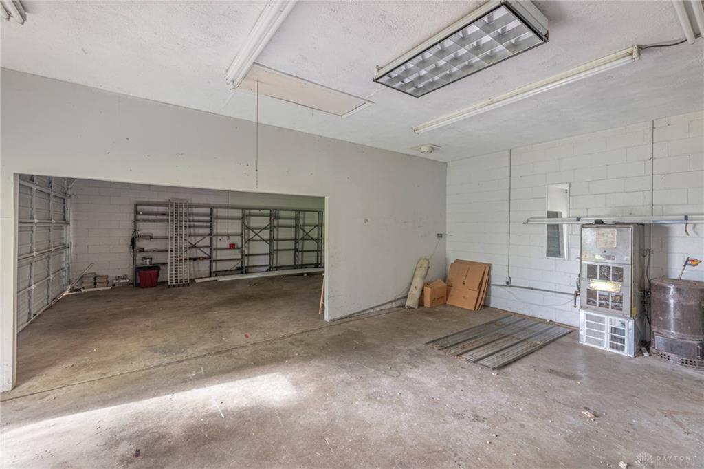 4845 Broadway Property Photo 36