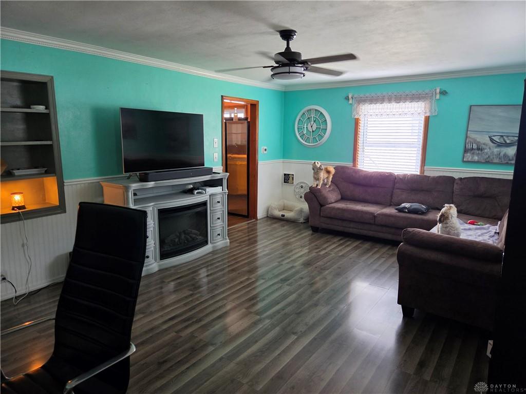 206 Linden Property Photo 7
