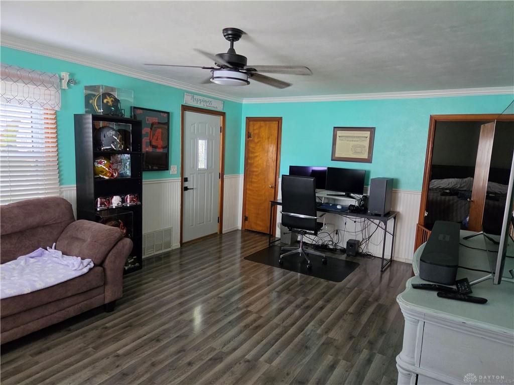 206 Linden Property Photo 8