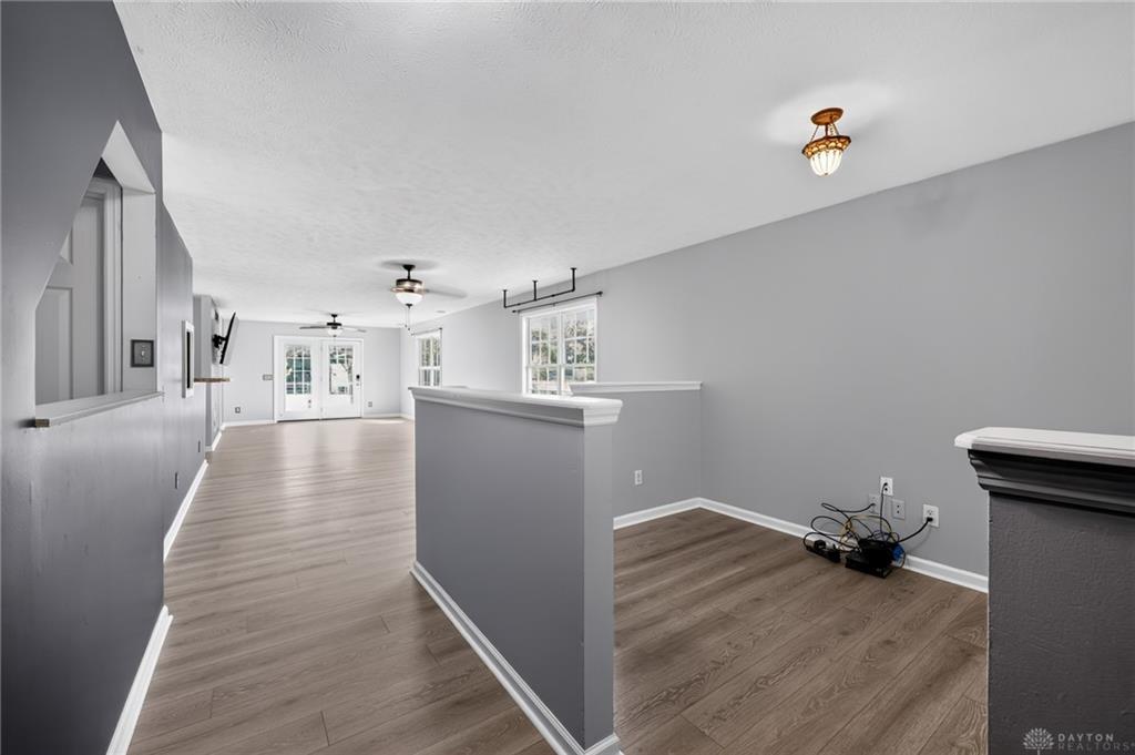 7903 Edgewater Property Photo 3