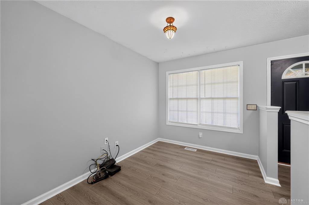 7903 Edgewater Property Photo 9