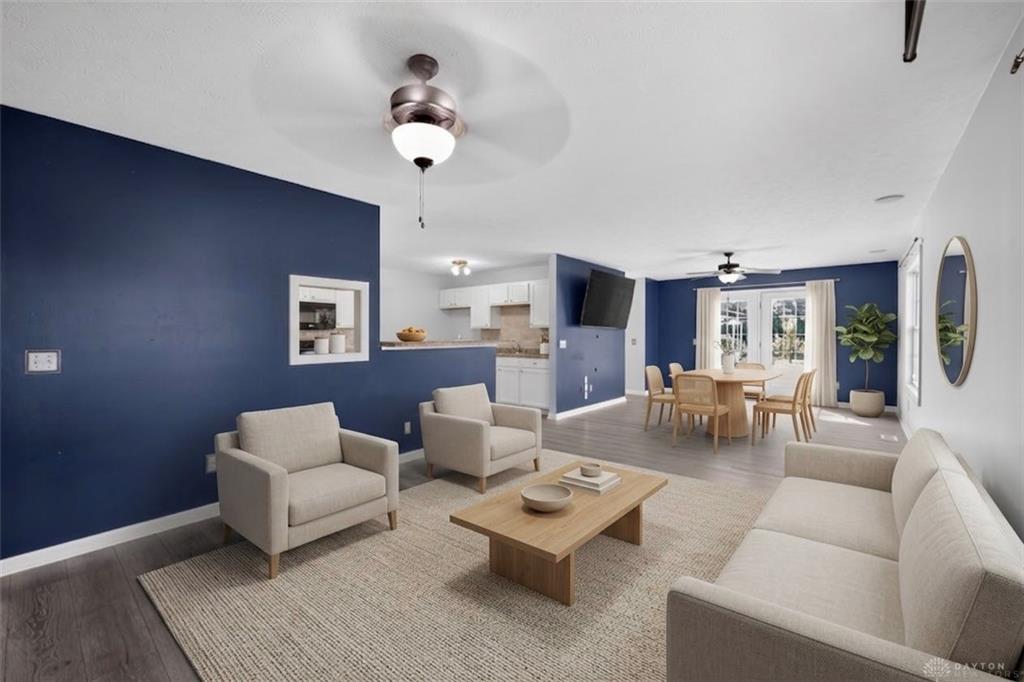 7903 Edgewater Property Photo 10