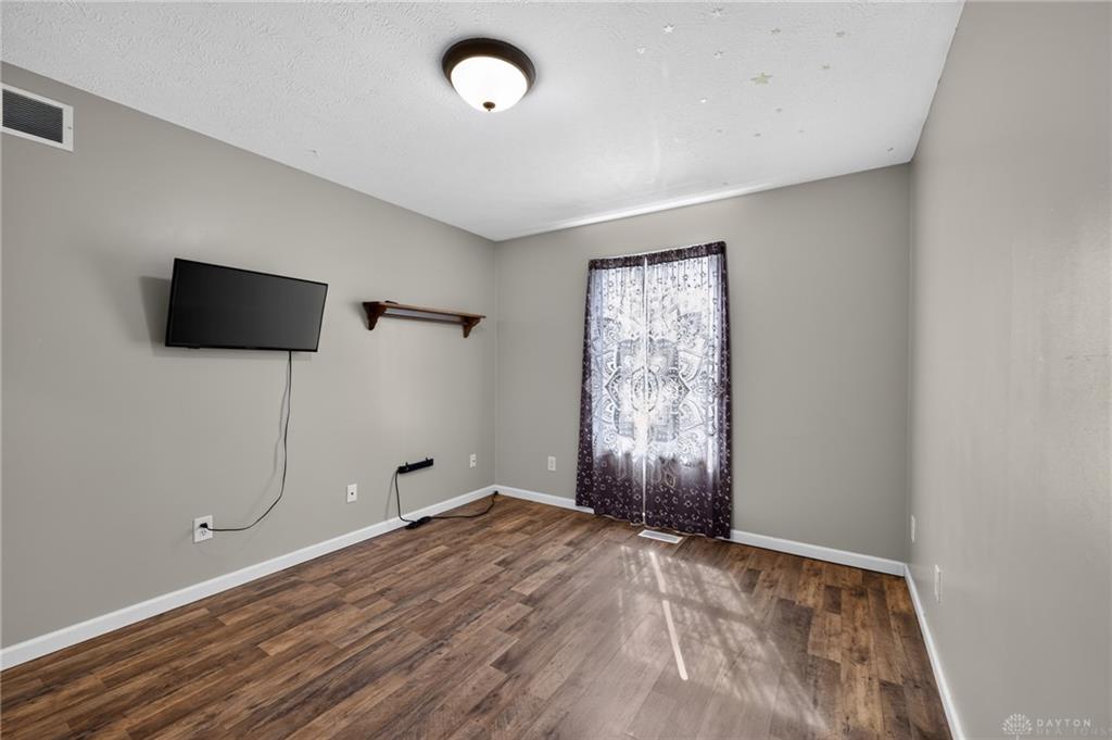 7903 Edgewater Property Photo 19