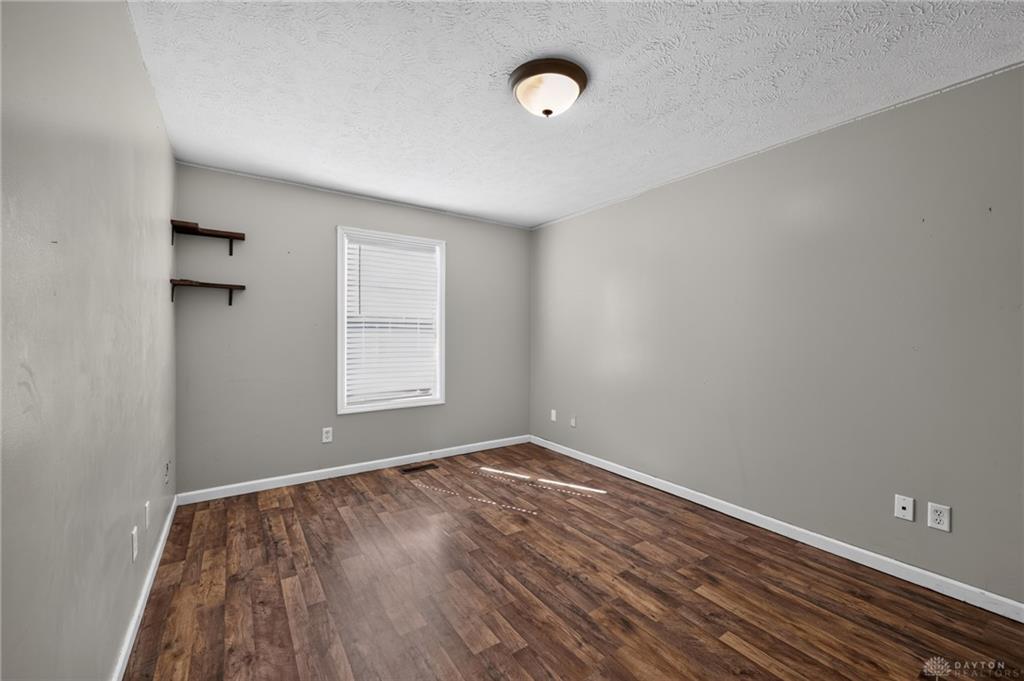 7903 Edgewater Property Photo 22