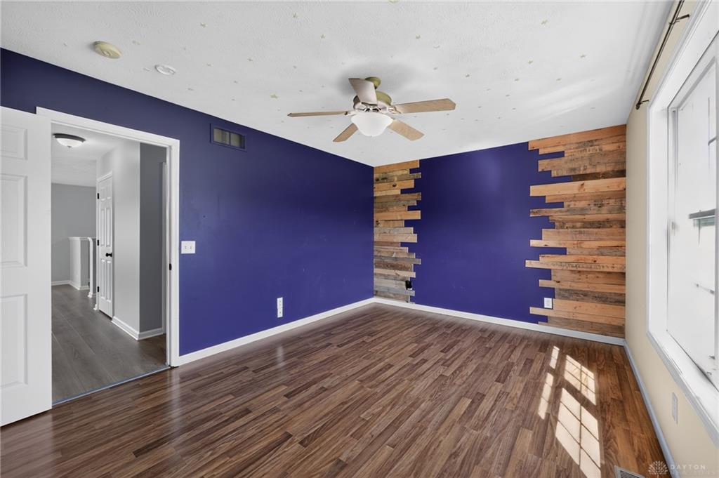 7903 Edgewater Property Photo 31