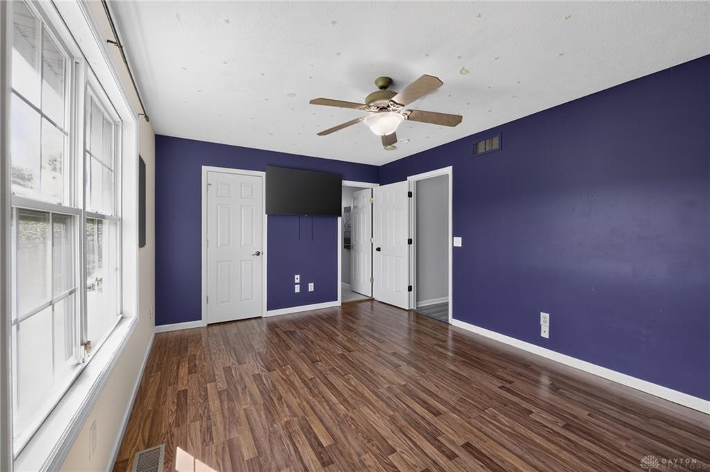 7903 Edgewater Property Photo 33
