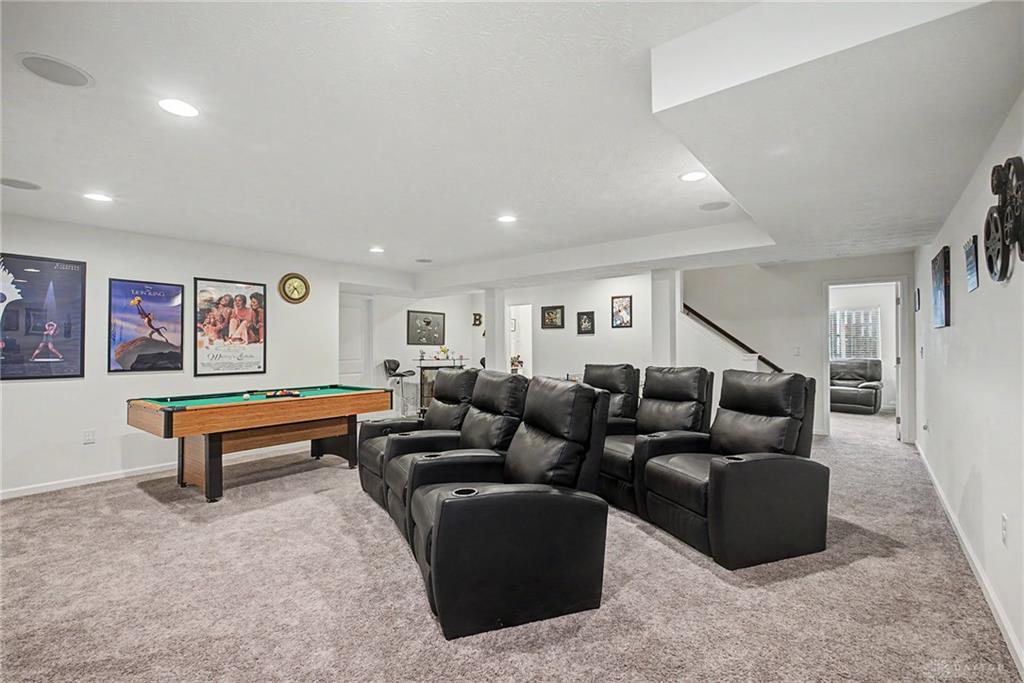 562 Recess Property Photo 23