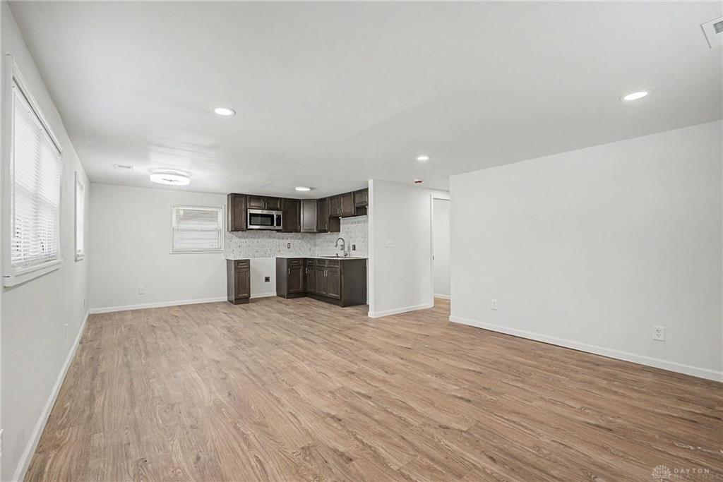 126 Holland Property Photo 7