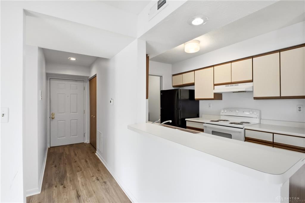 1301 Hollow 3 Property Photo 4