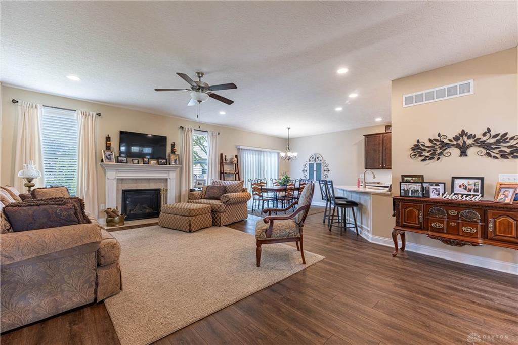 5 Rockview Property Photo 3
