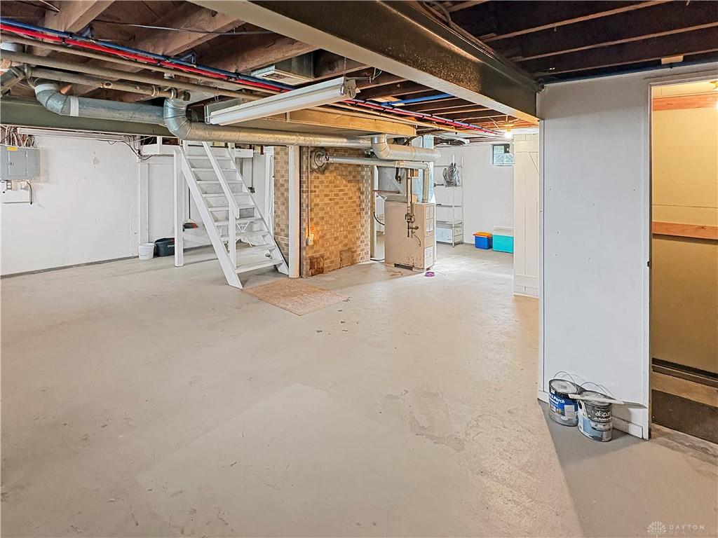 2411 Queen Property Photo 20