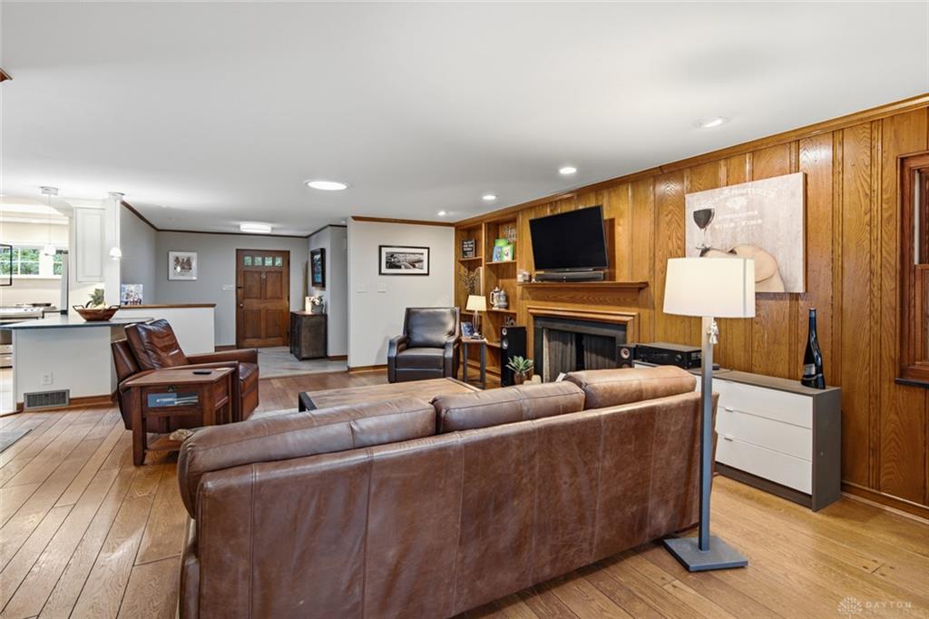 1315 Upson Property Photo 8