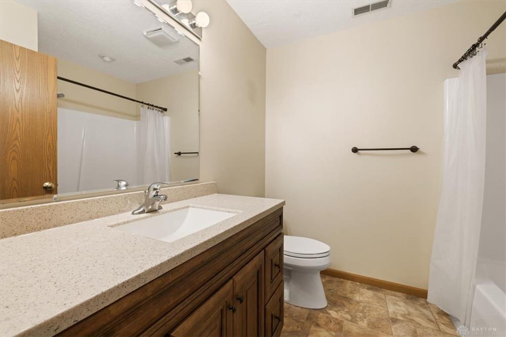 201 Ark Property Photo 24