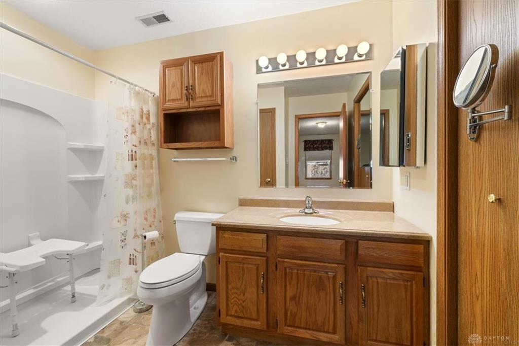 201 Ark Property Photo 27