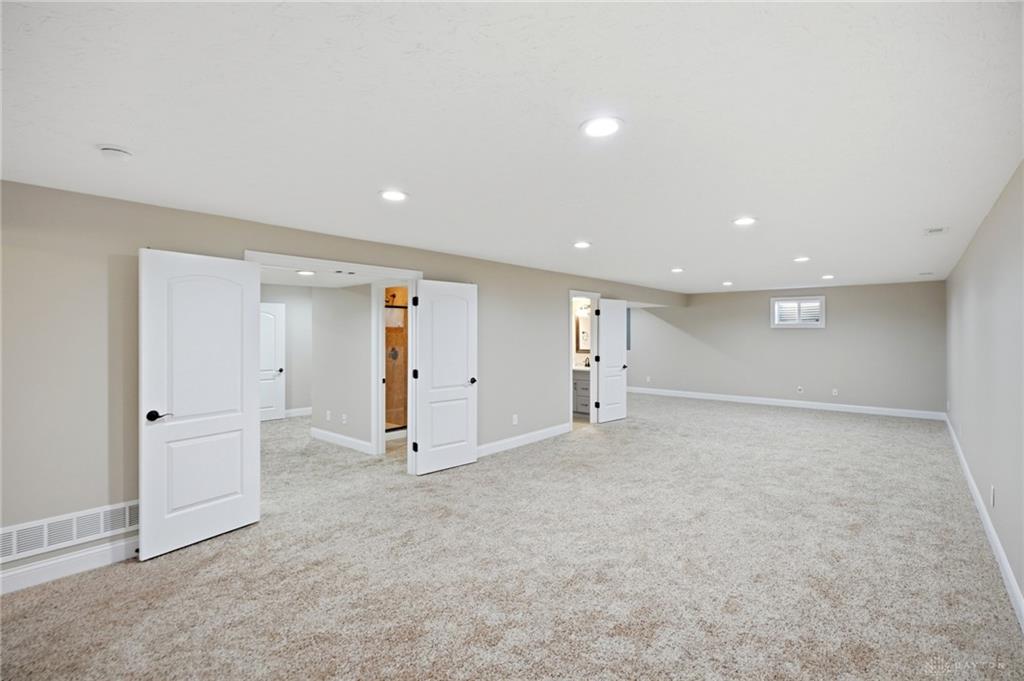 330 Deep Woods Court Property Photo 33