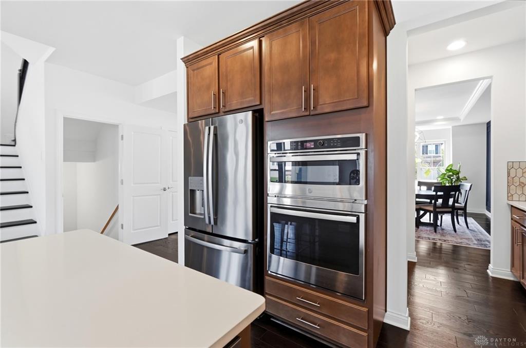 697 Dewmar Property Photo 10