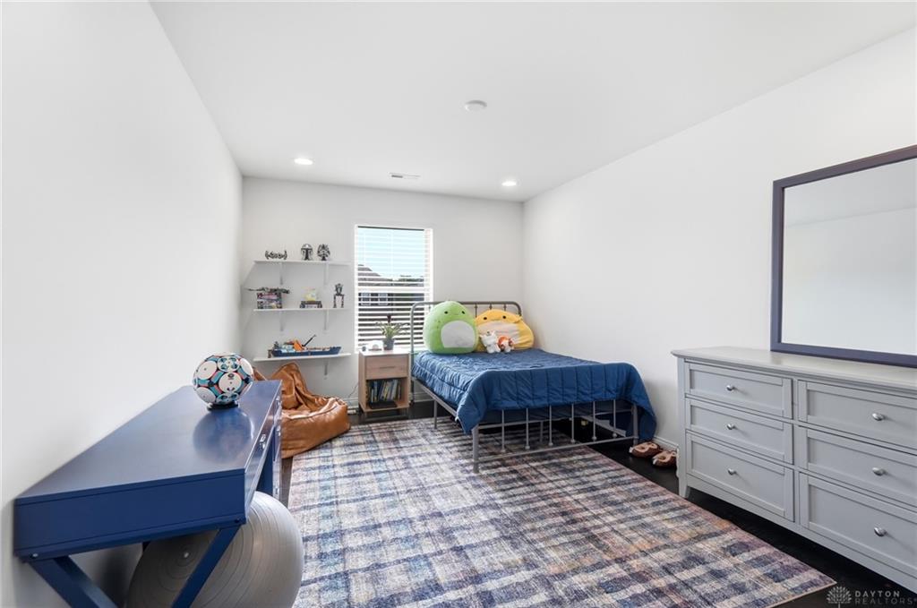 697 Dewmar Property Photo 25