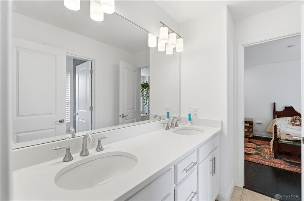 697 Dewmar Property Photo 26