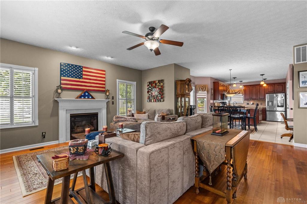 265 Janney Property Photo 8
