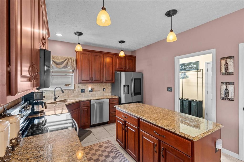 265 Janney Property Photo 16