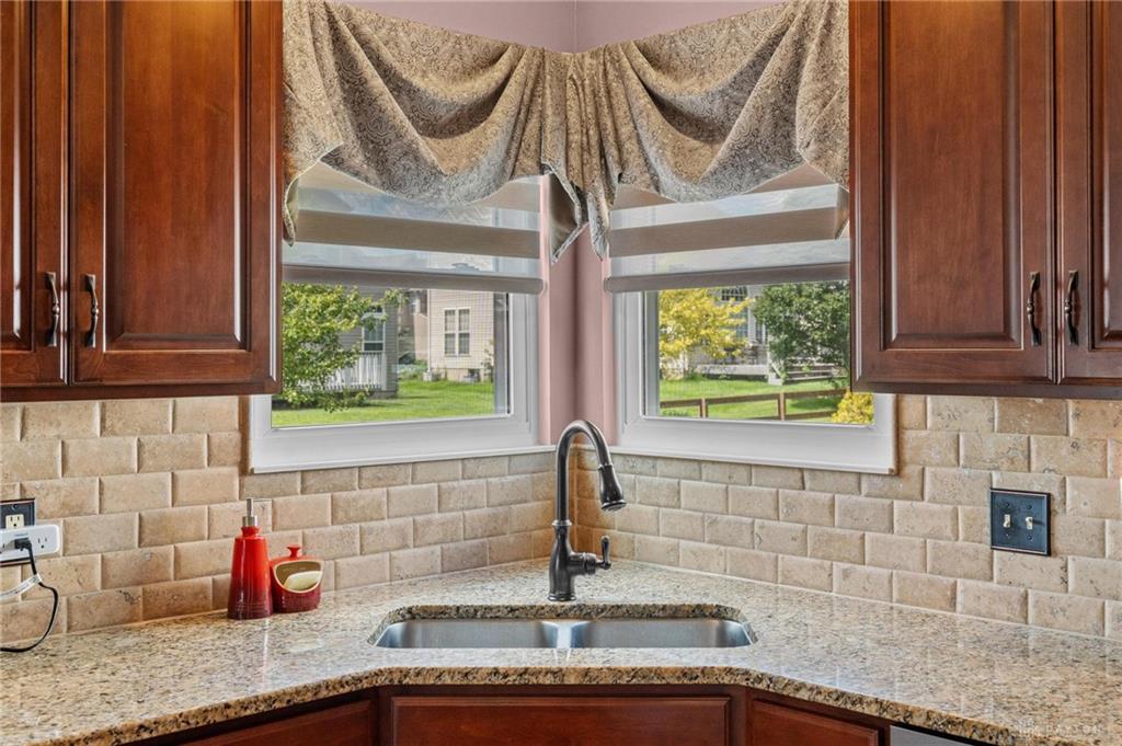 265 Janney Property Photo 18