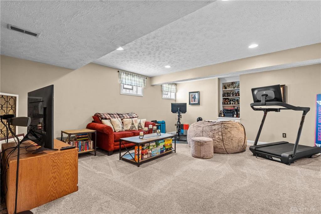 265 Janney Property Photo 39