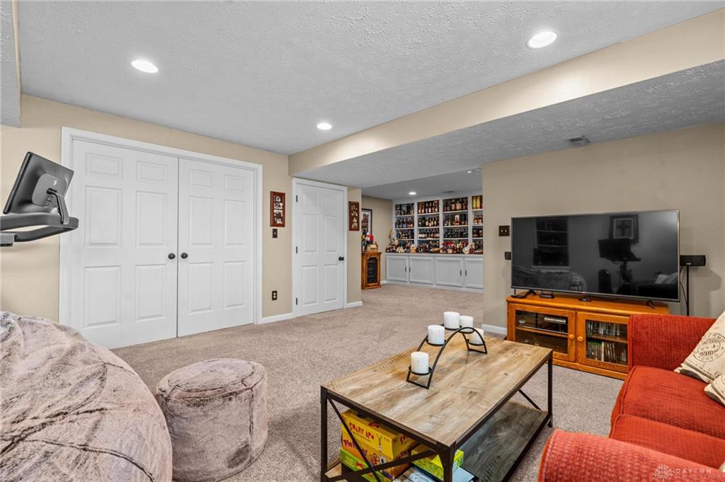 265 Janney Property Photo 40