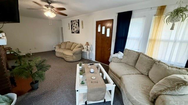 618 Walker Property Photo 6