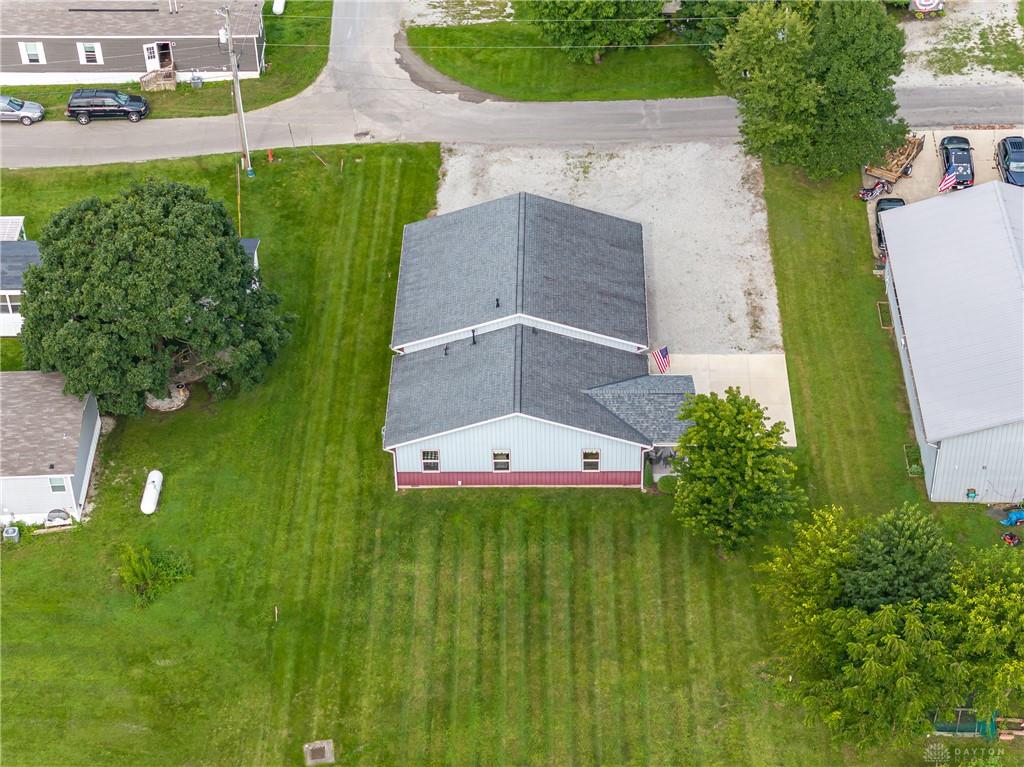 213 E Lawn Property Photo 12