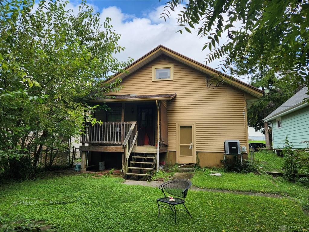 117 N Quentin Property Photo 3