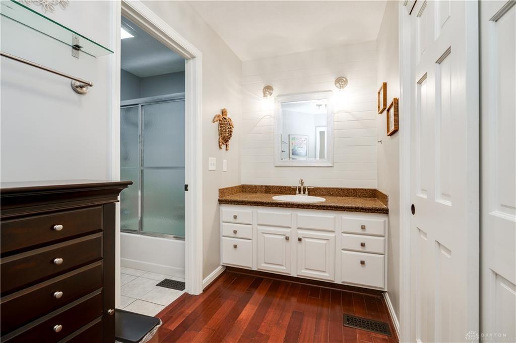 265 Park Property Photo 19