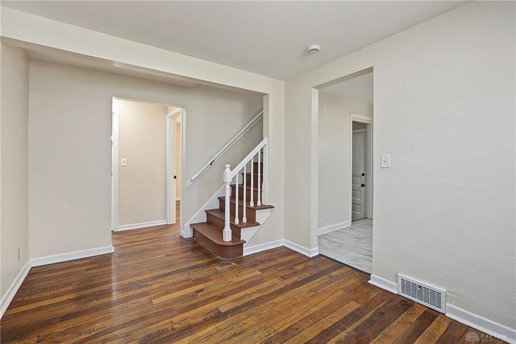 1526 Tennyson Property Photo 12