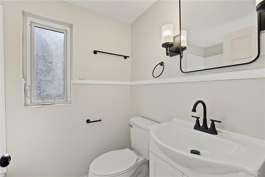1526 Tennyson Property Photo 20