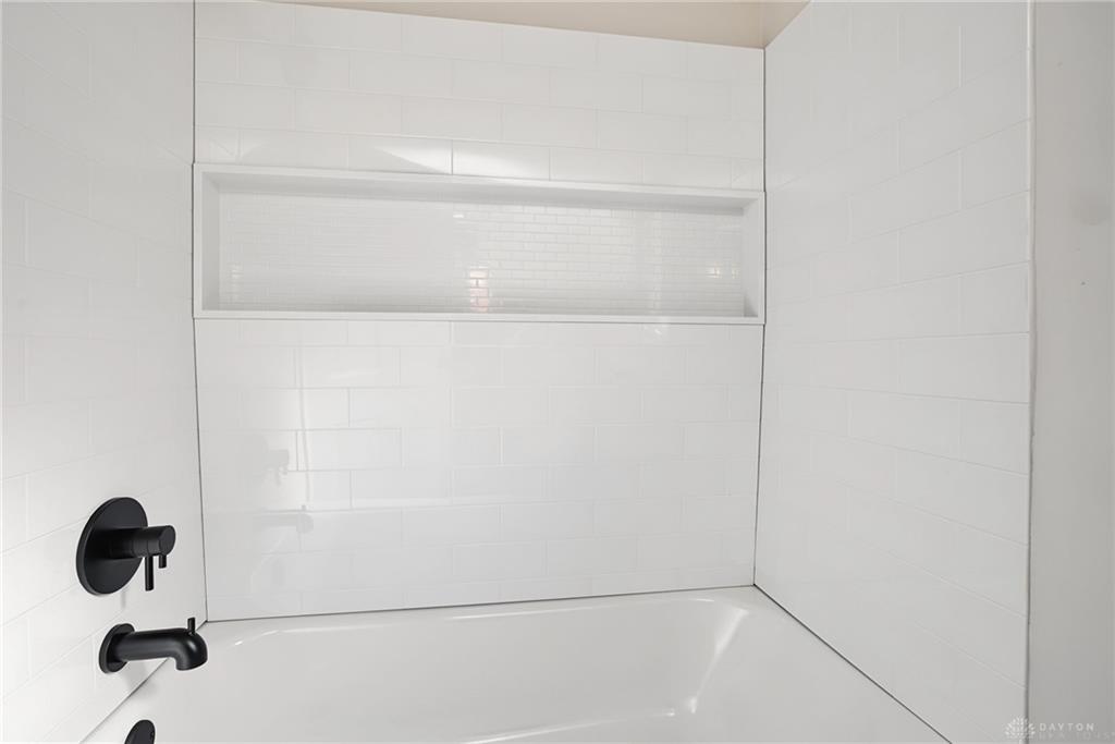 1526 Tennyson Property Photo 21
